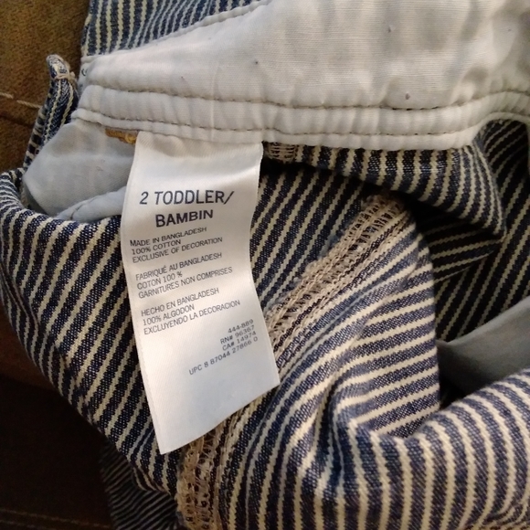 OSHKosh B'Gosh overalls, size 2 Toddler. - Picture 3 of 5